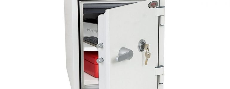 The Phoenix Titan Fire Security Safe Reviewed